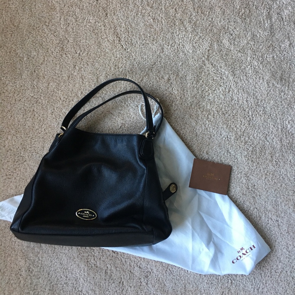 BEAUTIFUL BRAND NEW COACH PURSE